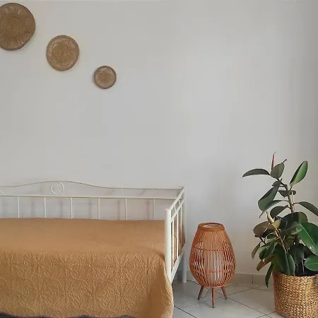Apartment Comfortable Close To Port Rafina (Attica)